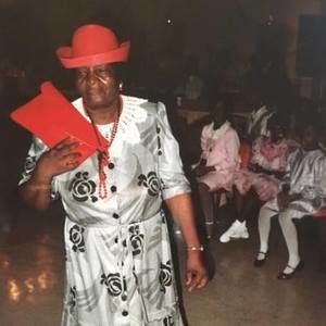 Meet your Posher, Tonya